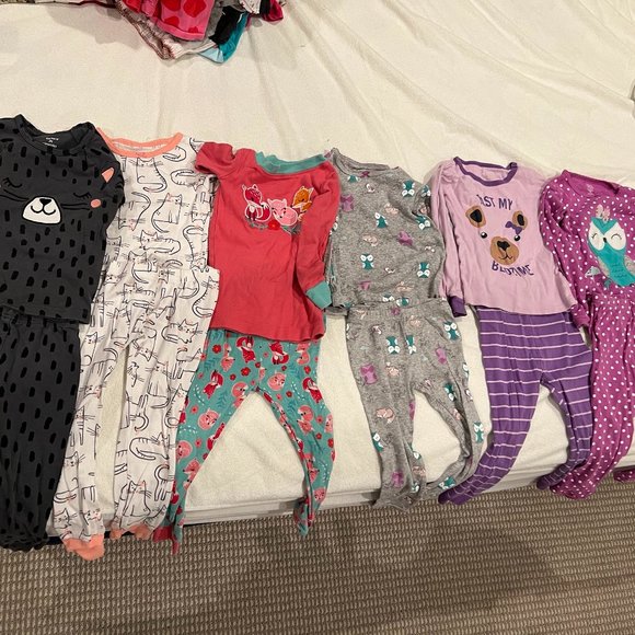 Set of 6 2-piece girls PJs - size 3T - Picture 1 of 3